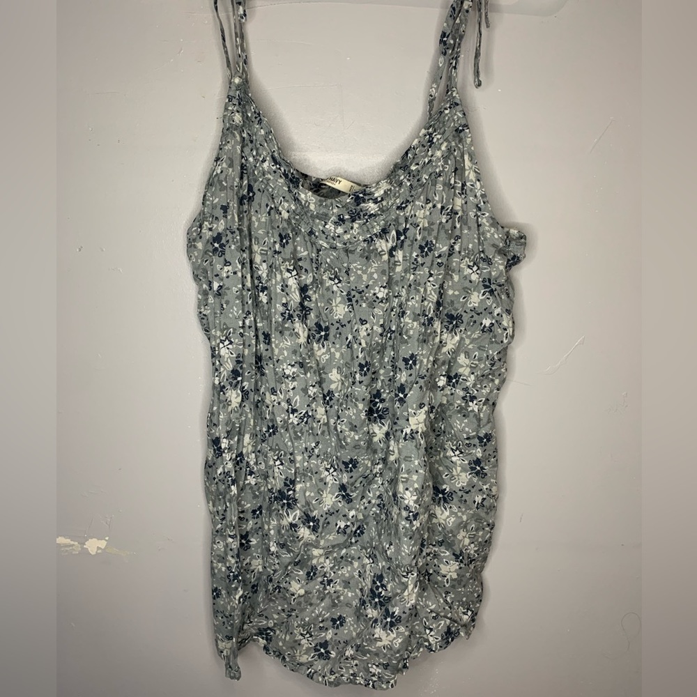 Cute top